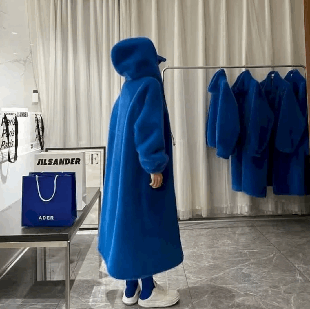 Fluffy Quilted Coats, Long Coats, Winter Fashion, Warm Outerwear, Stylish Jackets, Trendy Coats, Quilted Design, Fashionable Layers, Cold Weather Apparel, Comfortable Outerwear,