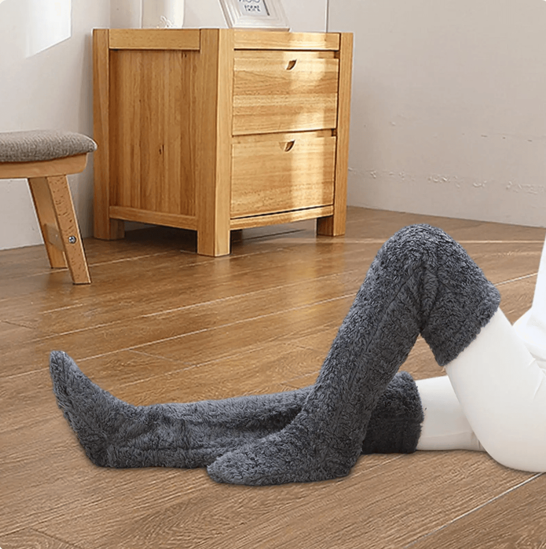 Snuggs Cozy Socks - Shikpik